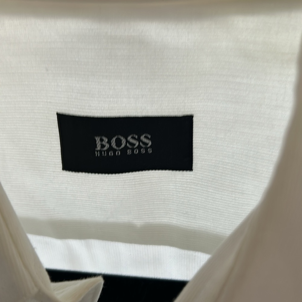 Plain white button down - Picture 3 of 4